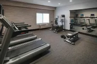 Courtyard Lebanon - Gym