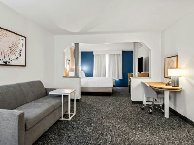 Spark by Hilton Merrillville