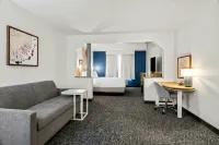 Spark by Hilton Merrillville - 2-Star