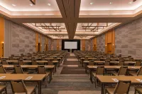The Westin at the Woodlands® - business