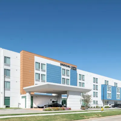 SpringHill Suites Dallas Central Expressway Hotels near TopGolf
