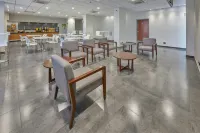 City Express by Marriott Irapuato Norte - breakfast