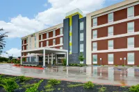 Home2 Suites by Hilton la Porte - parking