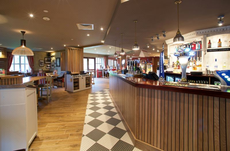 Chain Runner, Livingston by Marston's Inns photo 3