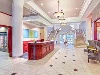 Residence Inn Milwaukee Downtown Hotels near Riverside Theater
