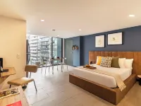 Kukun Socrates Polanco Hotels near Lomas de Chapultepec