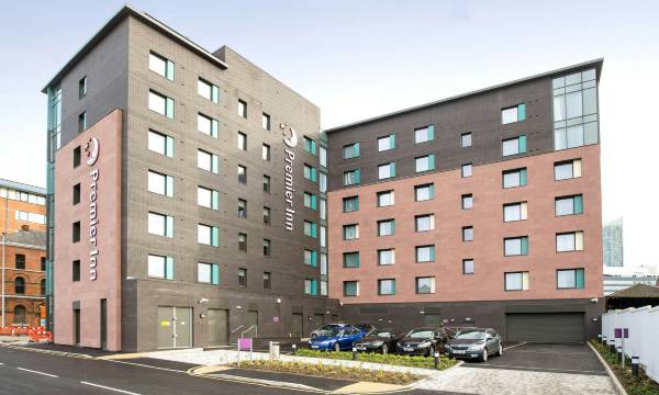 Premier Inn Manchester City Centre West Hotel