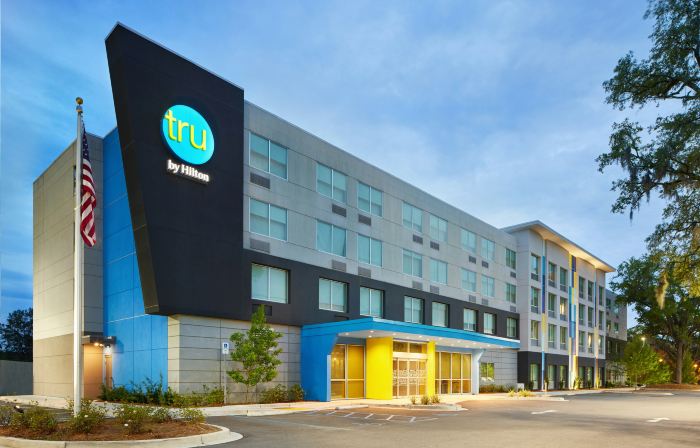 Tru by Hilton Charleston Airport