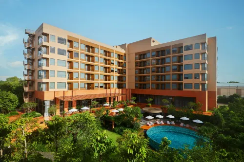 โรงแรมเซ็นทารา อุบล - 4 ดาว
