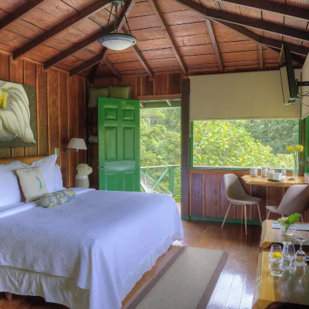 Trogon Lodge