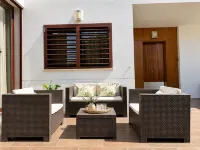 Lux Villa with Year-Round Heated Pool, beautiful outdoor space & Game Room - Wifi