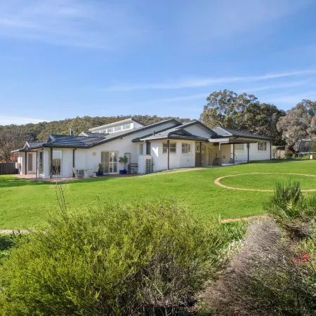 Hamilton's Queanbeyan Motel