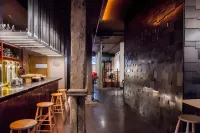 Poshtel Bilbao - Premium Hostel - 2-Star
