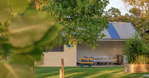 Swan Hill Lifestyle Park - Pools