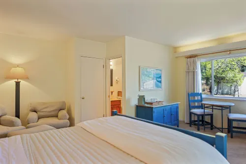 Hideaway Cottages - 2-Star