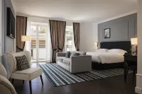 Doubletree by Hilton Naples Oriente - New