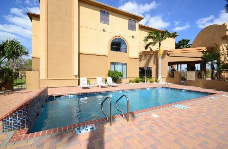 Best Western Casa Villa Suites photo 4