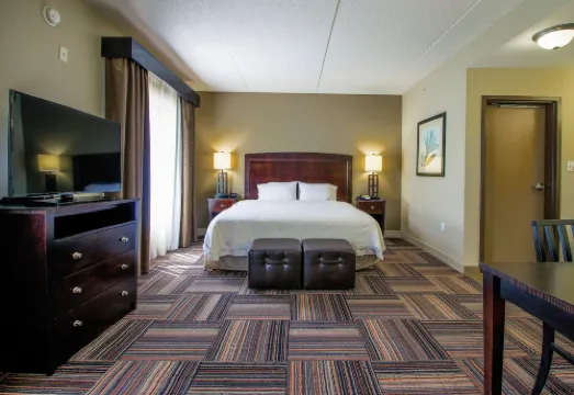 Hampton Inn & Suites Flowery Branch Lake Lanier