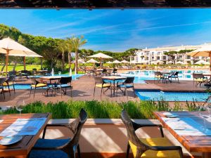 Pine Cliffs Residence, a Luxury Collection Resort, Algarve