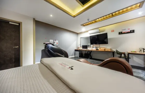 金泉阿浦祕密自助入住汽車旅館