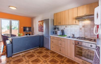 Other Nice Home in Liznjan with Wifi and 2 Bedrooms Photo