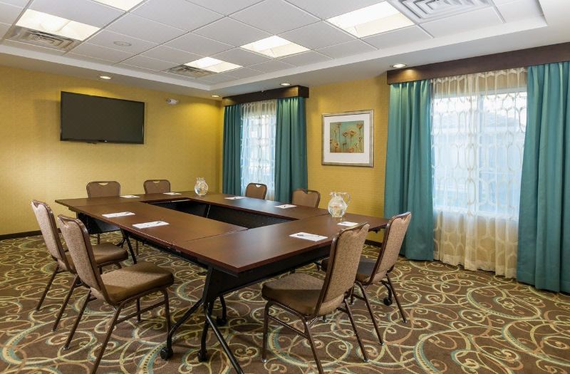 Hampton Inn & Suites San Bernardino photo 3