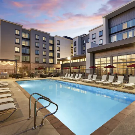 Homewood Suites by Hilton Long Beach Airport