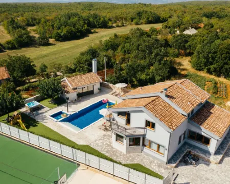 Oasis of Peace Hotels in Opcina Prolozac