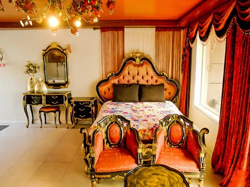 Geojedo Santa Monica Pension