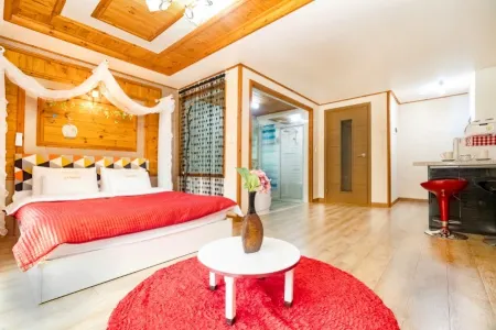 Gyeongju Forest Garden Pension Отели в г. Кенджу