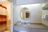 Red Roof Inn Albany Airport - Motels