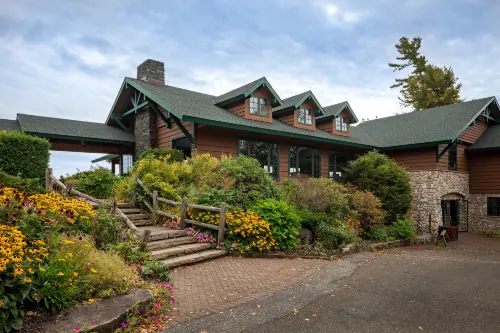 Grandview Lake Placid - Pet friendly