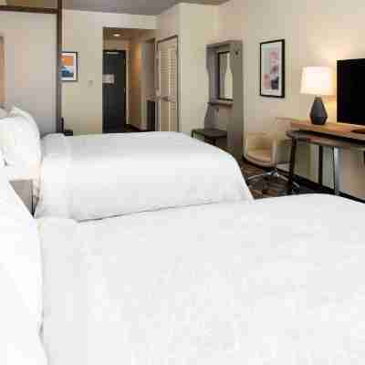 Holiday Inn & Suites Idaho Falls Rooms