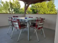Seafront Spacious Apartment Spazzio Hotels in Preko