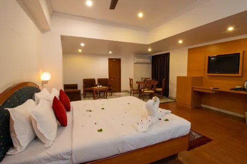 Dfront Golden Palace Hotels in Namakkal
