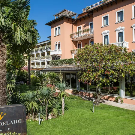 Regina Adelaide Hotel & Spa Hotels in Garda Town