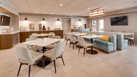 Aiden by Best Western @ Scottsdale North