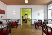 Enzo Hotels Contrexeville by Kyriad Direct Hotels in Vittel