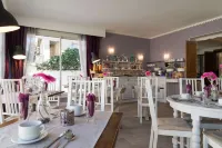 The Originals Boutique, Clair Hôtel, Martigues - breakfast