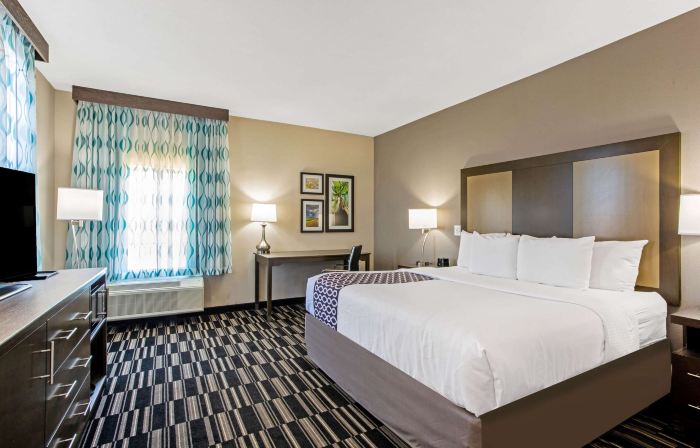 La Quinta Inn & Suites by Wyndham Sweetwater East
