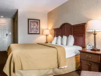 Quality Inn Pittsburgh Airport Hotels in Allegheny County