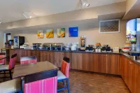 Comfort Inn & Suites Page at Lake Powell - Aamiainen