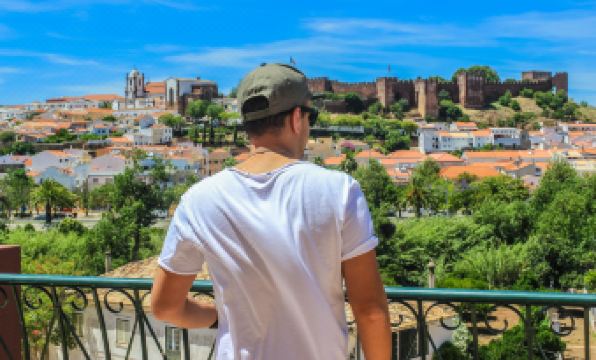 Hotel Colina Dos Mouros - Housity