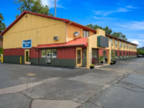 Rodeway Inn Hotels in Benton