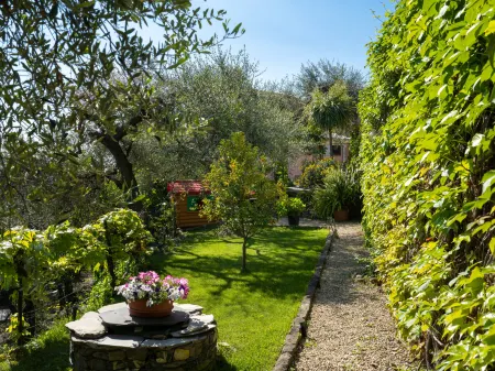 Villa Paradiso (Dol190) Отели в г. Дольчедо