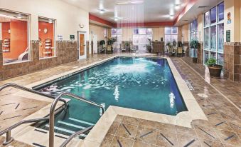 La Quinta Inn and Suites by Wyndham Ft. Worth - Burleson