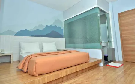 Hip Hope Hotel