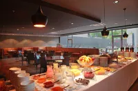 Dazzler by Wyndham Montevideo - breakfast