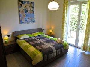 Margo 2 in Verbania With 1 Bedrooms and 1 Bathrooms