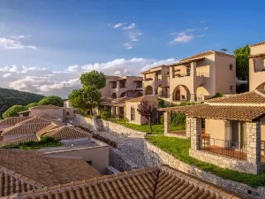 Mövenpick Resort Agios Nikolaos Sivota